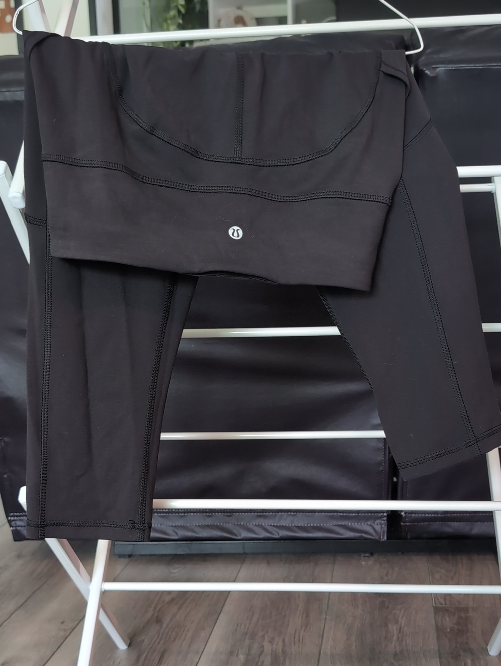 Lululemon Black High-Rise Cropped Leggings